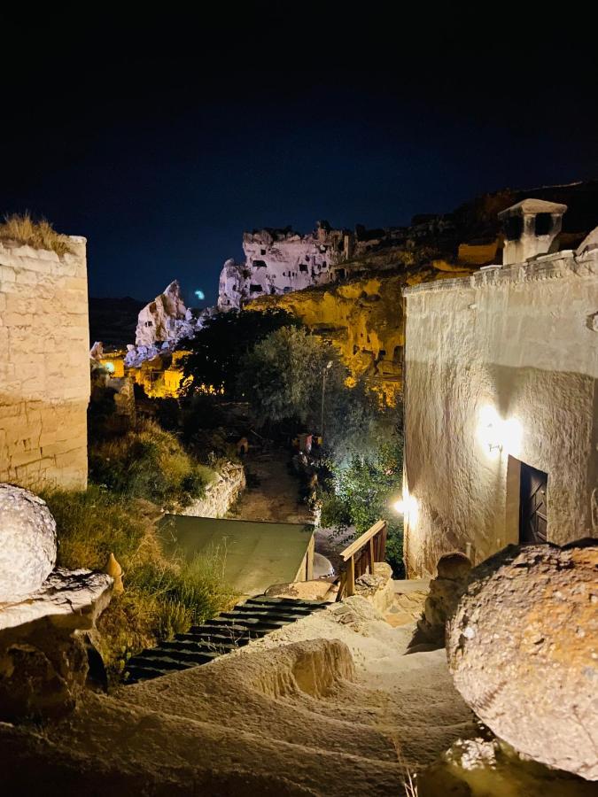 The Village Cave Hotel Göreme Buitenkant foto