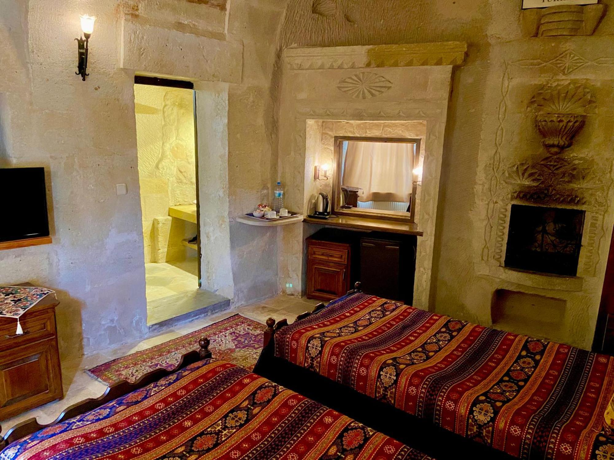 The Village Cave Hotel Göreme Buitenkant foto